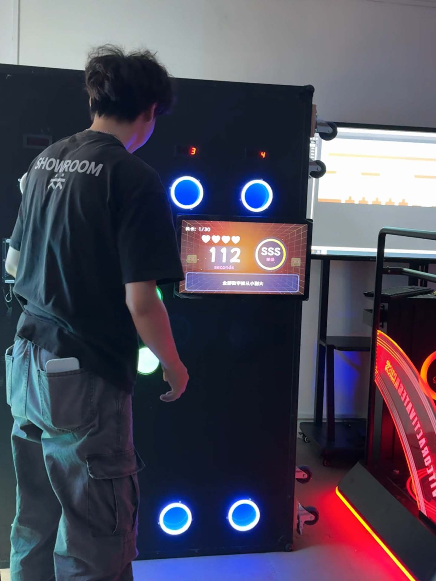 Workshop testing of Pipe Ball game equipment